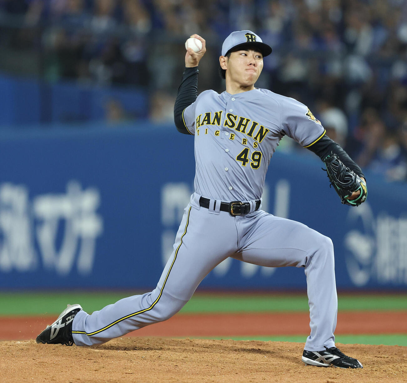DeNA対阪神　9回裏、力投する工藤泰成（撮影・河田真司）