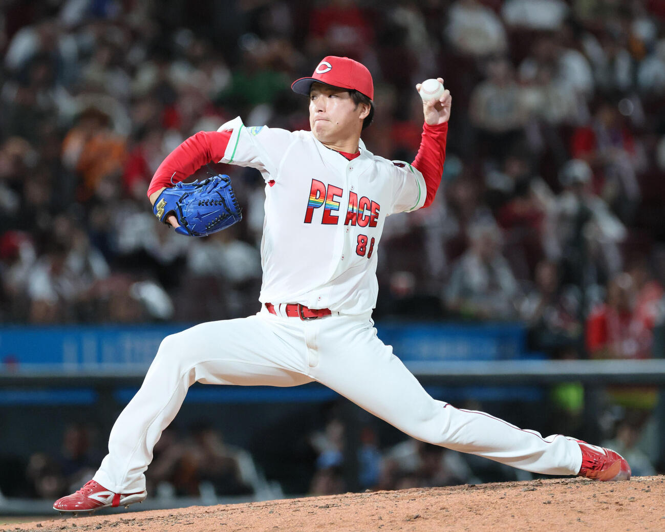 広島対巨人　ピースナイター2026 8回表巨人、広島6番手の黒原拓未（撮影・加藤孝規）