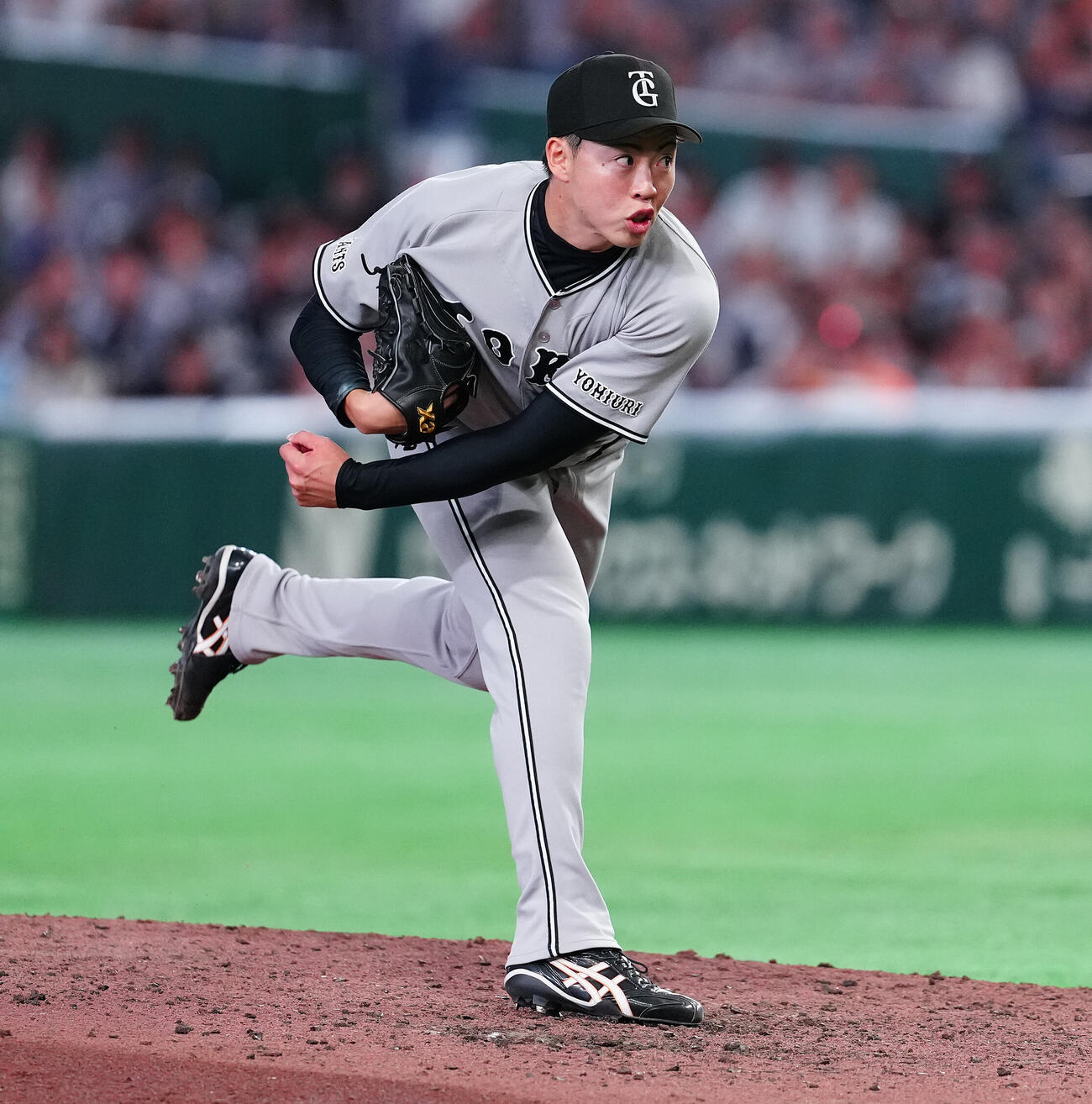 巨人対ヤクルト　9回表から3番手で登板した巨人森田駿哉（撮影・鈴木みどり）