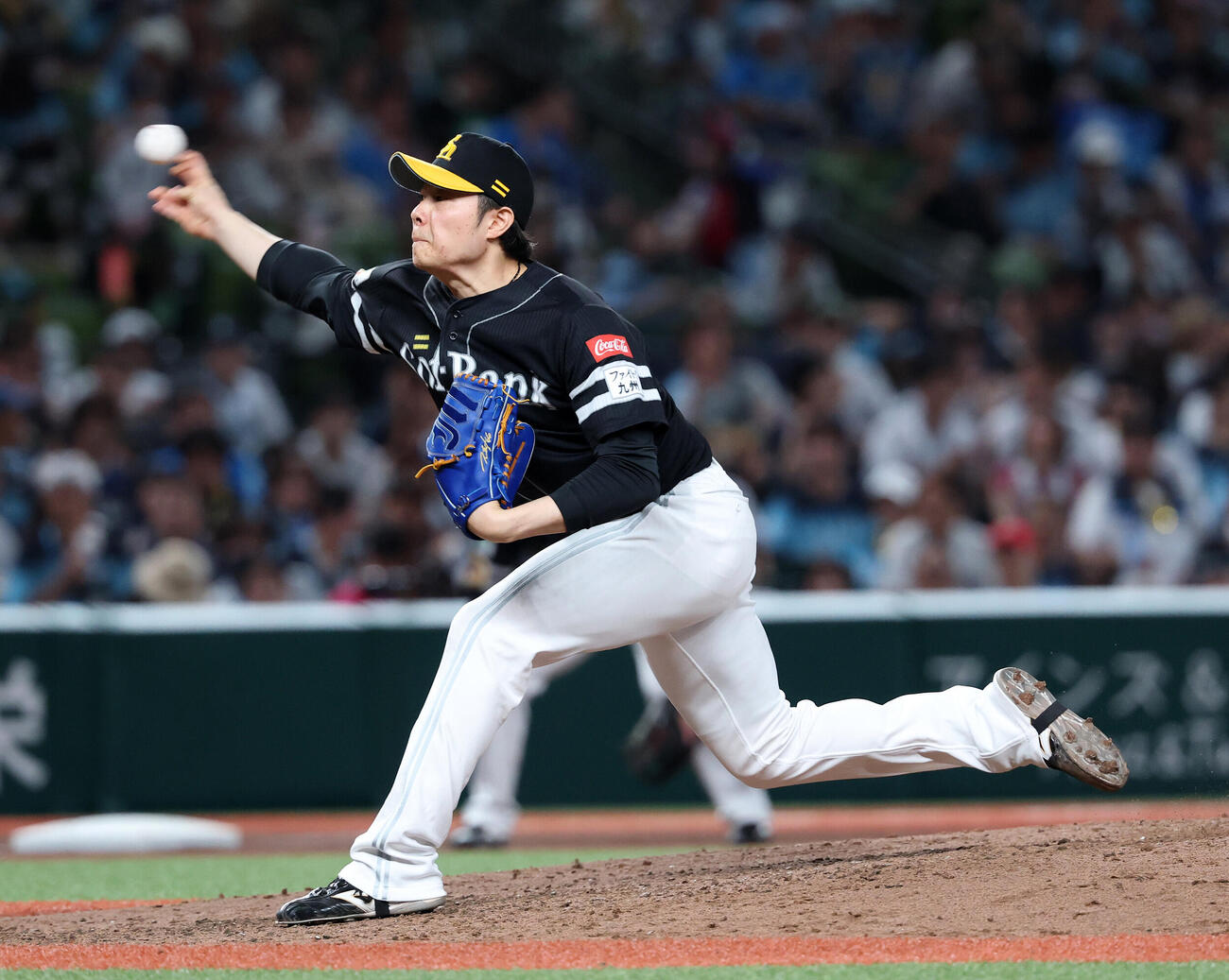 西武対ソフトバンク　力投するソフトバンク2番手の松本裕樹（撮影・鈴木正人）
