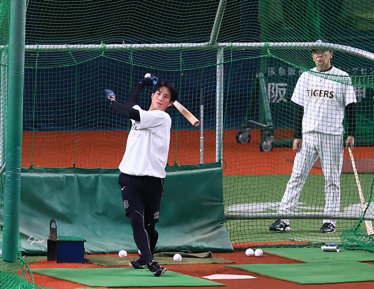 阪神対中日　早出特打を行う阪神木浪聖也（撮影・加藤哉）
