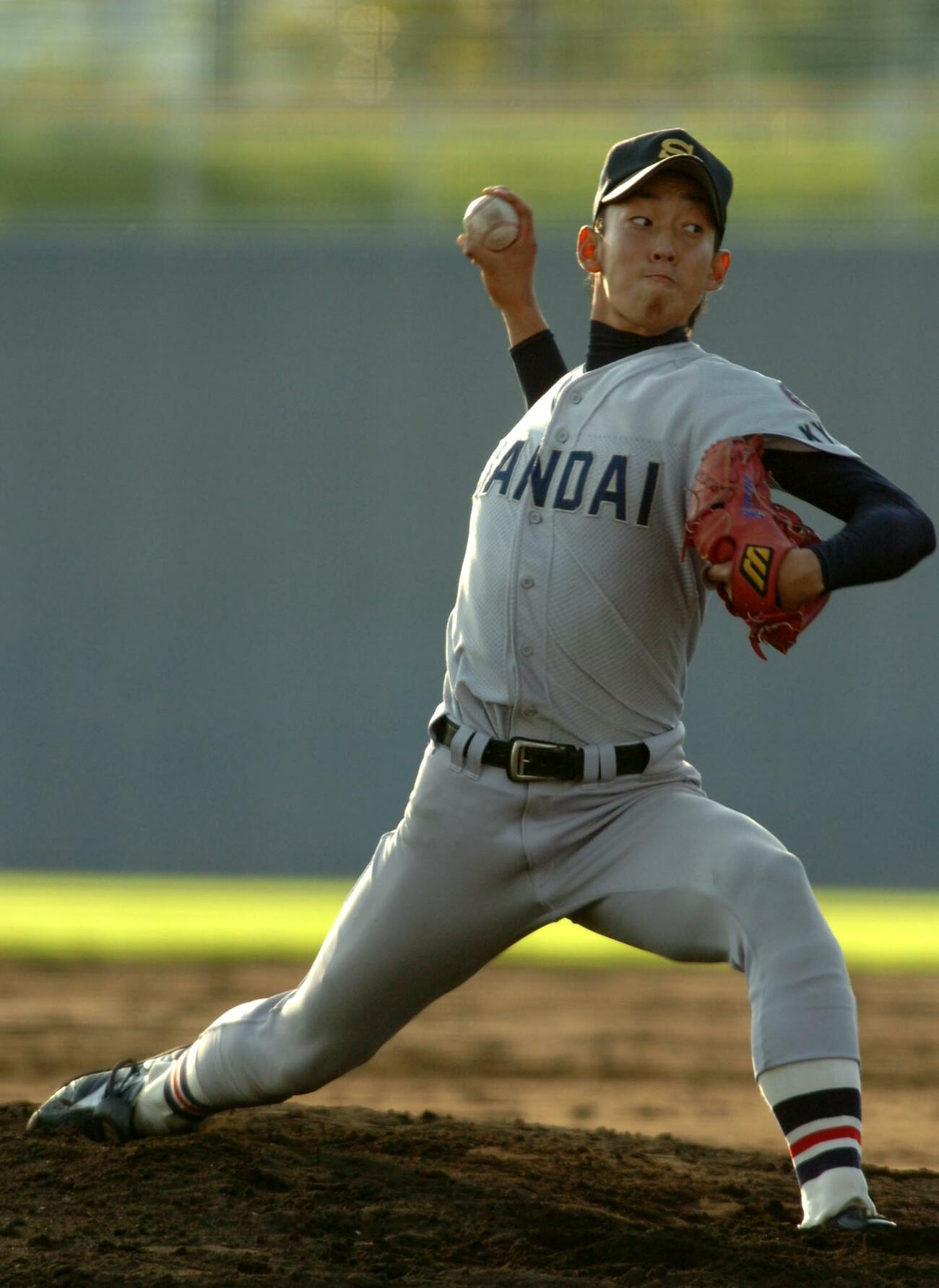 05年、大院大戦で力投する京産大・平野佳寿