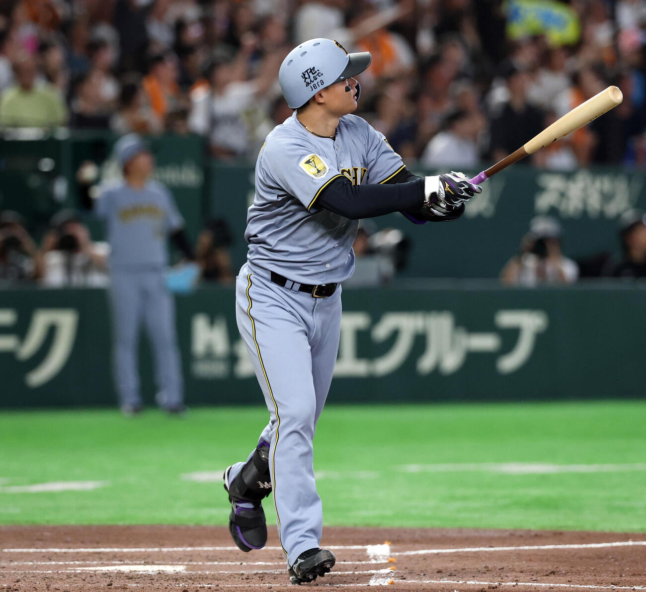 巨人対阪神　3回表阪神2死、森下翔太はソロ本塁打を放つ（撮影・浅見桂子）