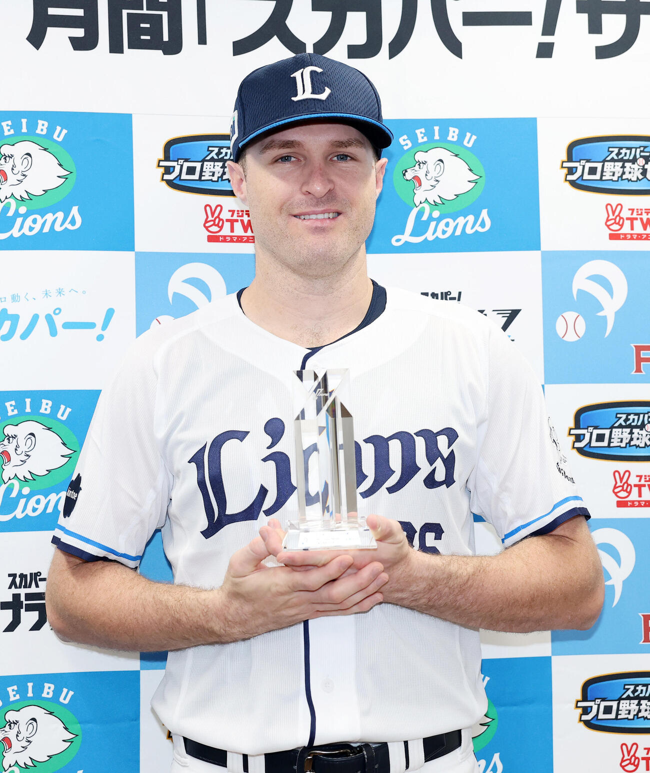 月間「スカパー！サヨナラ賞」を受賞した西武ネビン（撮影・鈴木正人）