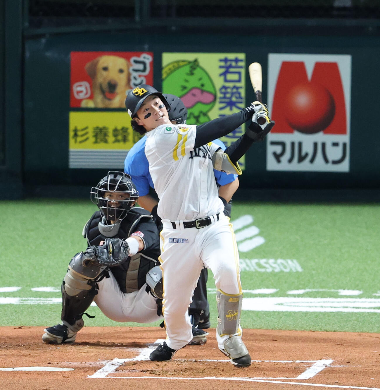 ソフトバンク対ロッテ　1回裏ソフトバンク無死、正木智也は左越えに先制本塁打を放つ（撮影・梅根麻紀）