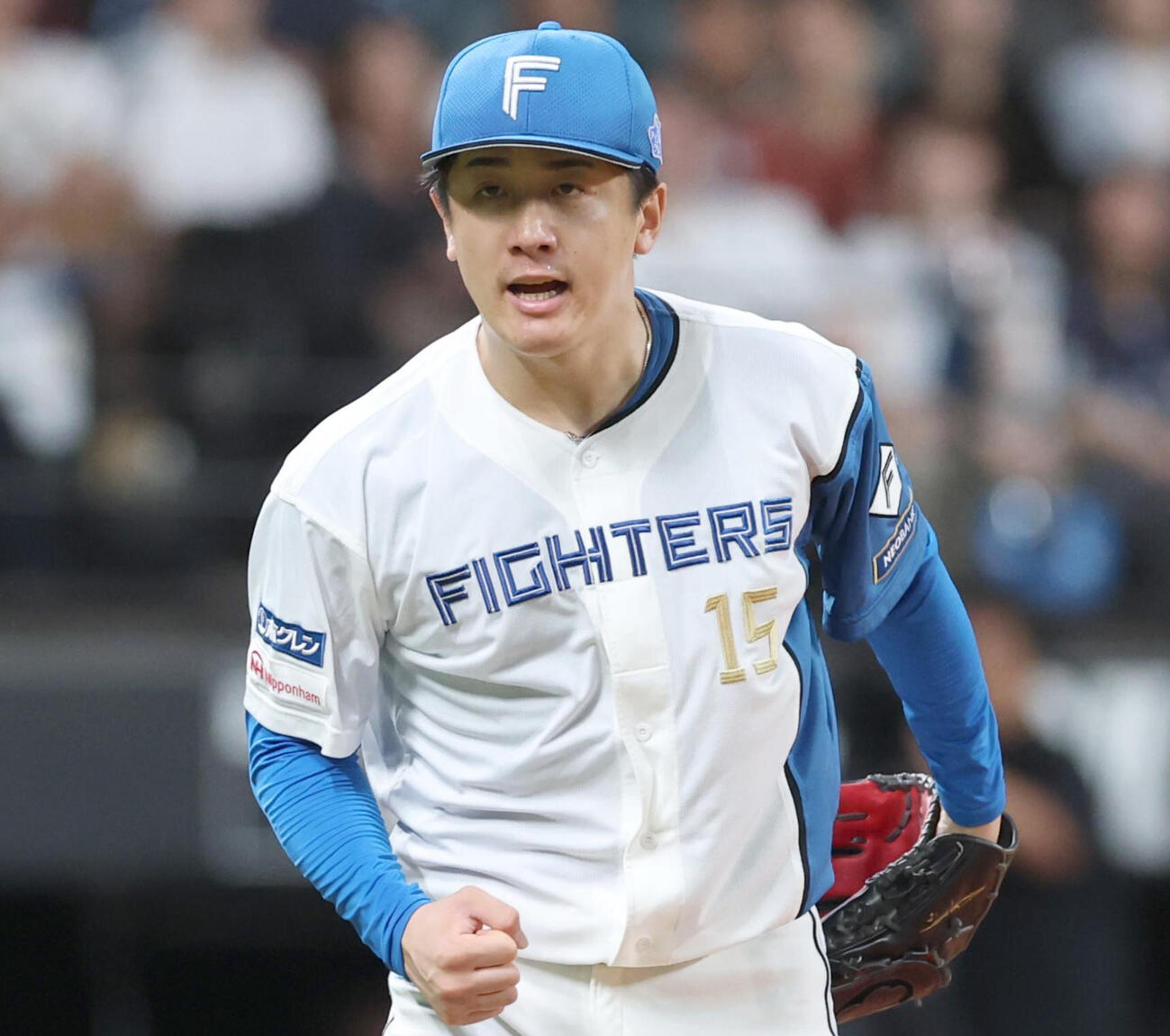 日本ハム対西武　6回表西武2死二塁、中村剛也を三振にとり叫ぶ北山亘基（撮影・黒川智章）
