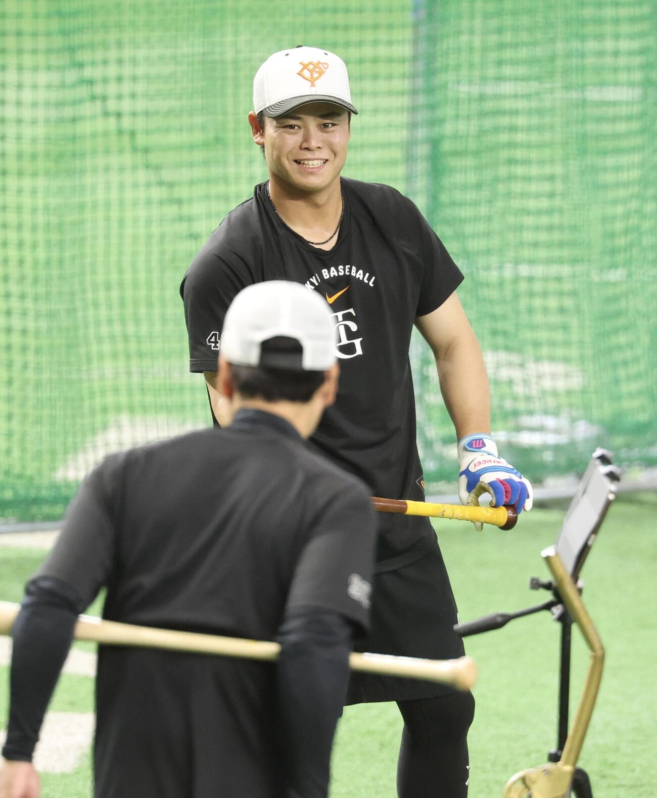 巨人対阪神　1軍合流で笑顔の巨人中山礼都(撮影・浅見桂子)