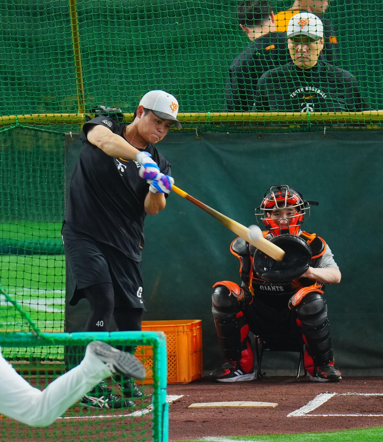 巨人対阪神　試合前打撃練習を行う巨人中山礼都（撮影・垰建太）