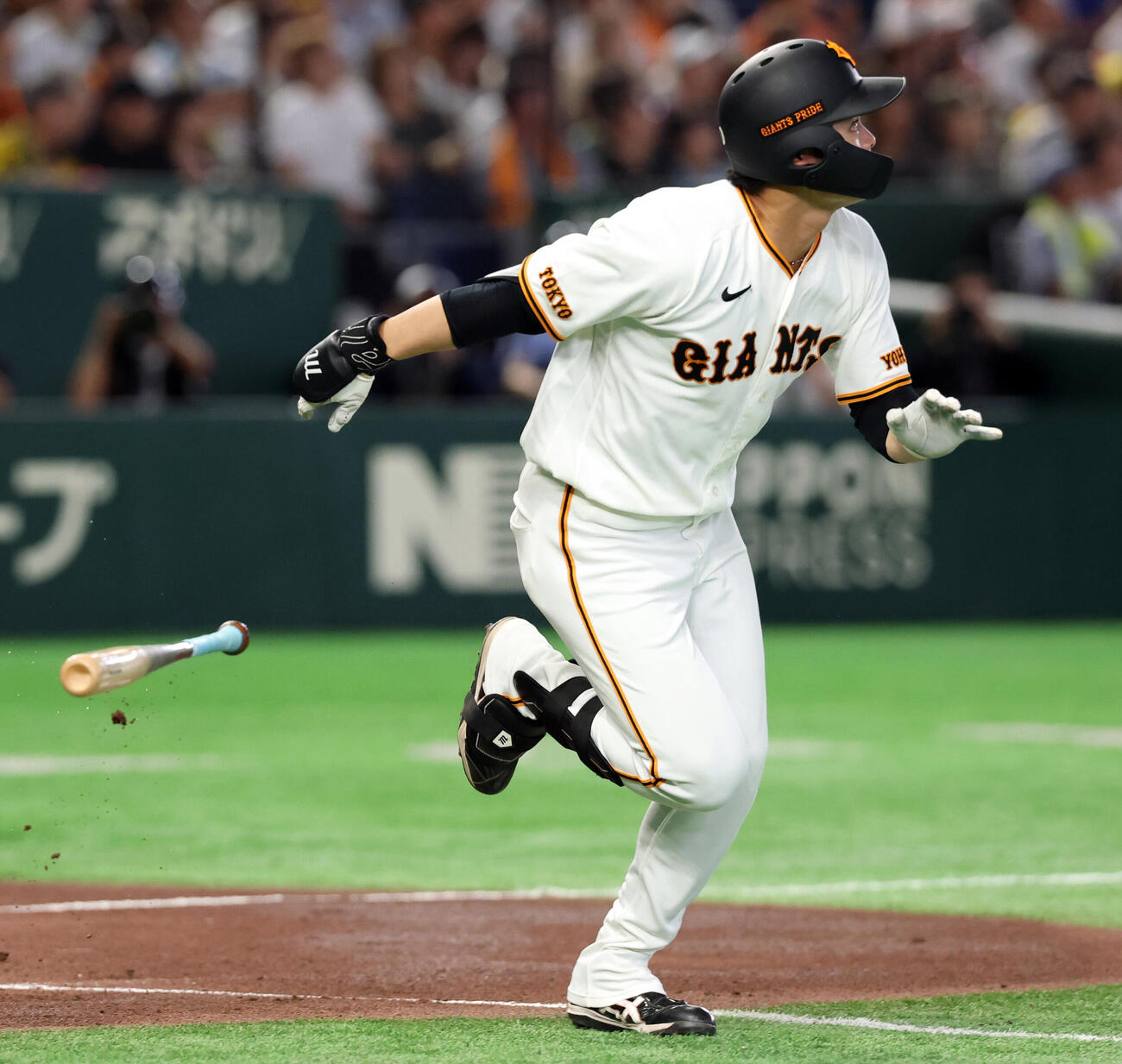巨人対阪神　3回裏巨人無死一塁、中山礼都）は2点本塁打を放つ（撮影・浅見桂子）
