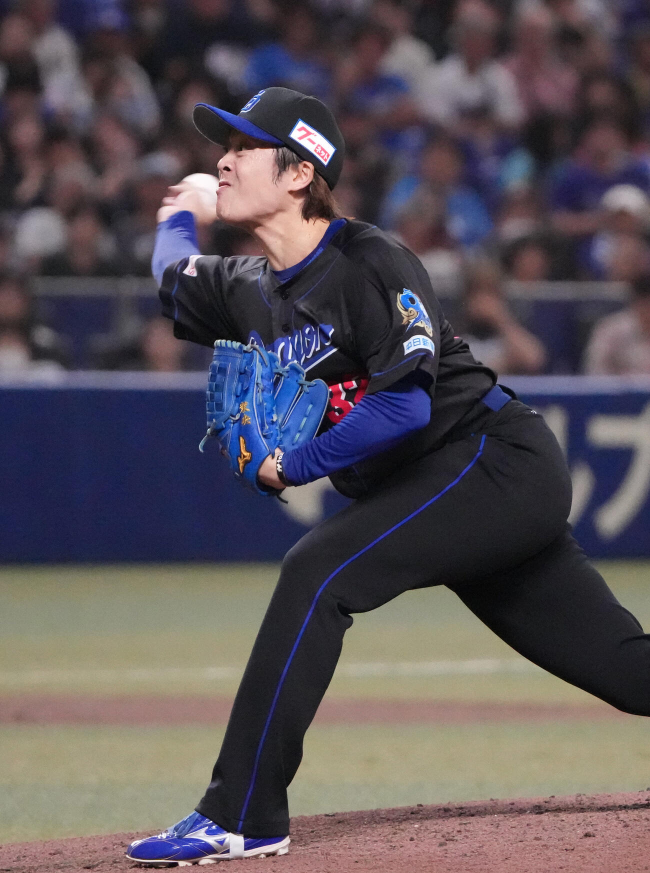 中日対DeNA 7回表、中日2番手で登板する伊藤茉央（撮影・森本幸一）