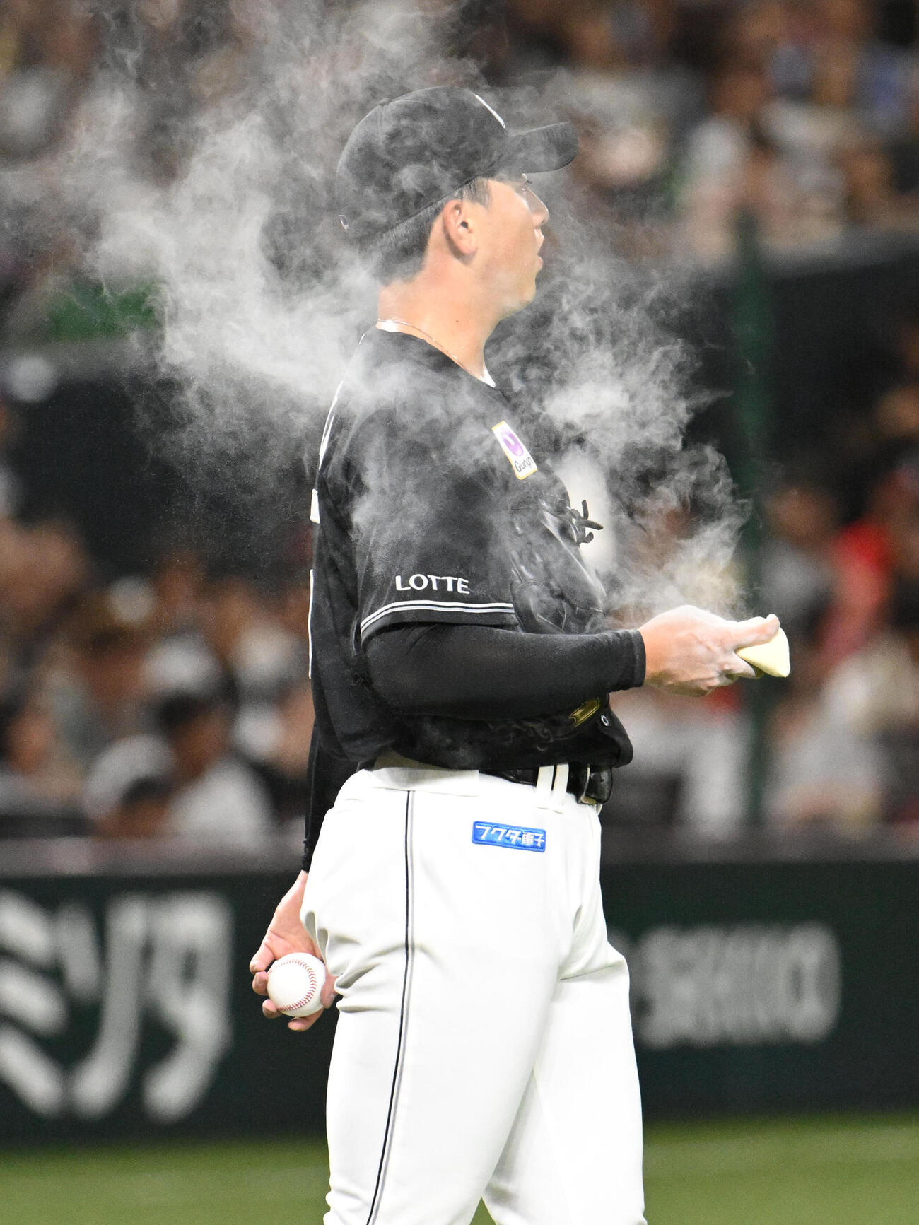 ソフトバンク対ロッテ　3回まで無失点の好投を見せる田中晴也（撮影・林敢治）