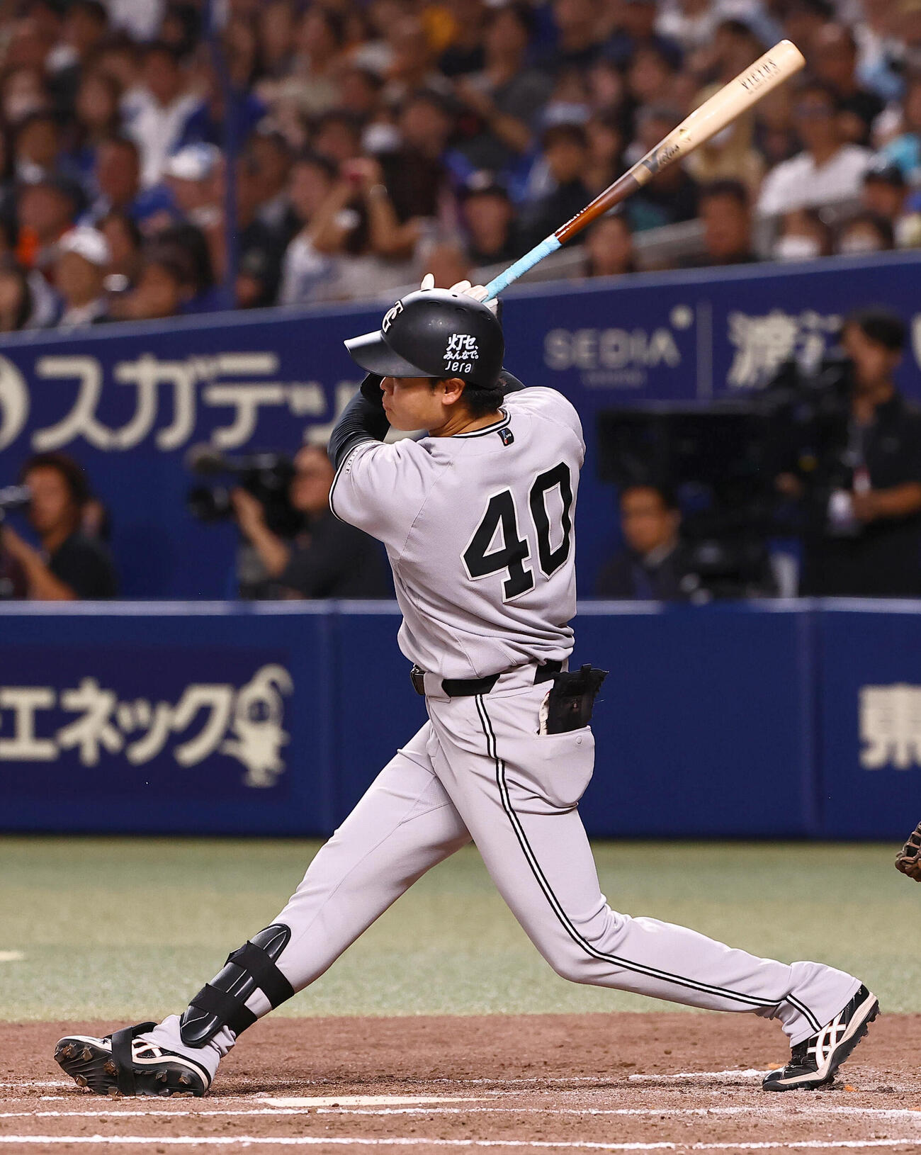 中日対巨人　4回表巨人2死二塁、中山礼都は先制適時打を放つ（撮影・上田博志）