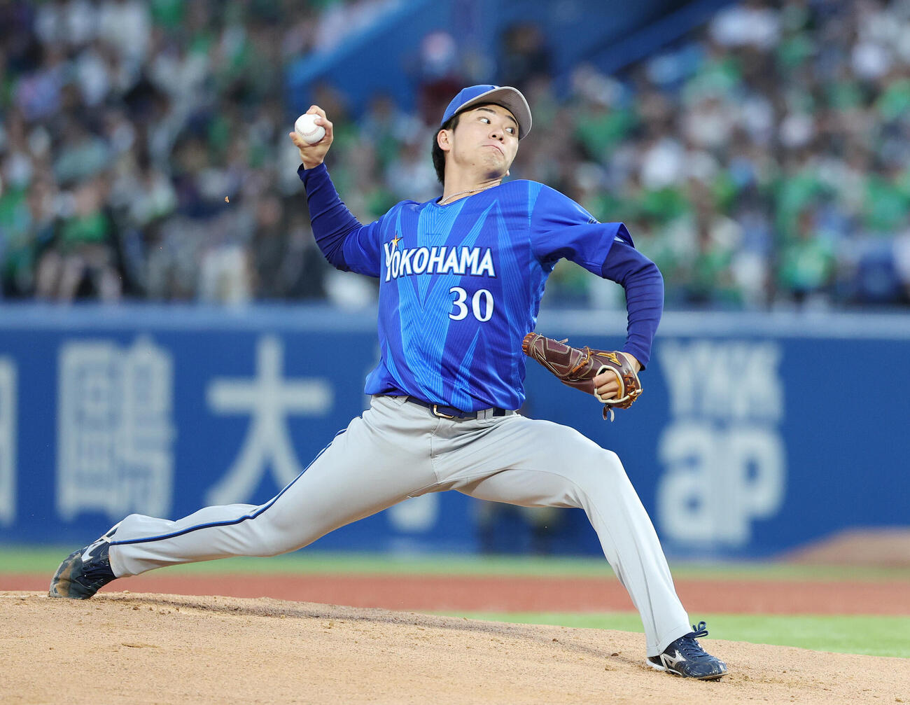ヤクルト対DeNA DeNA先発の篠木健太郎（撮影・宮地輝）