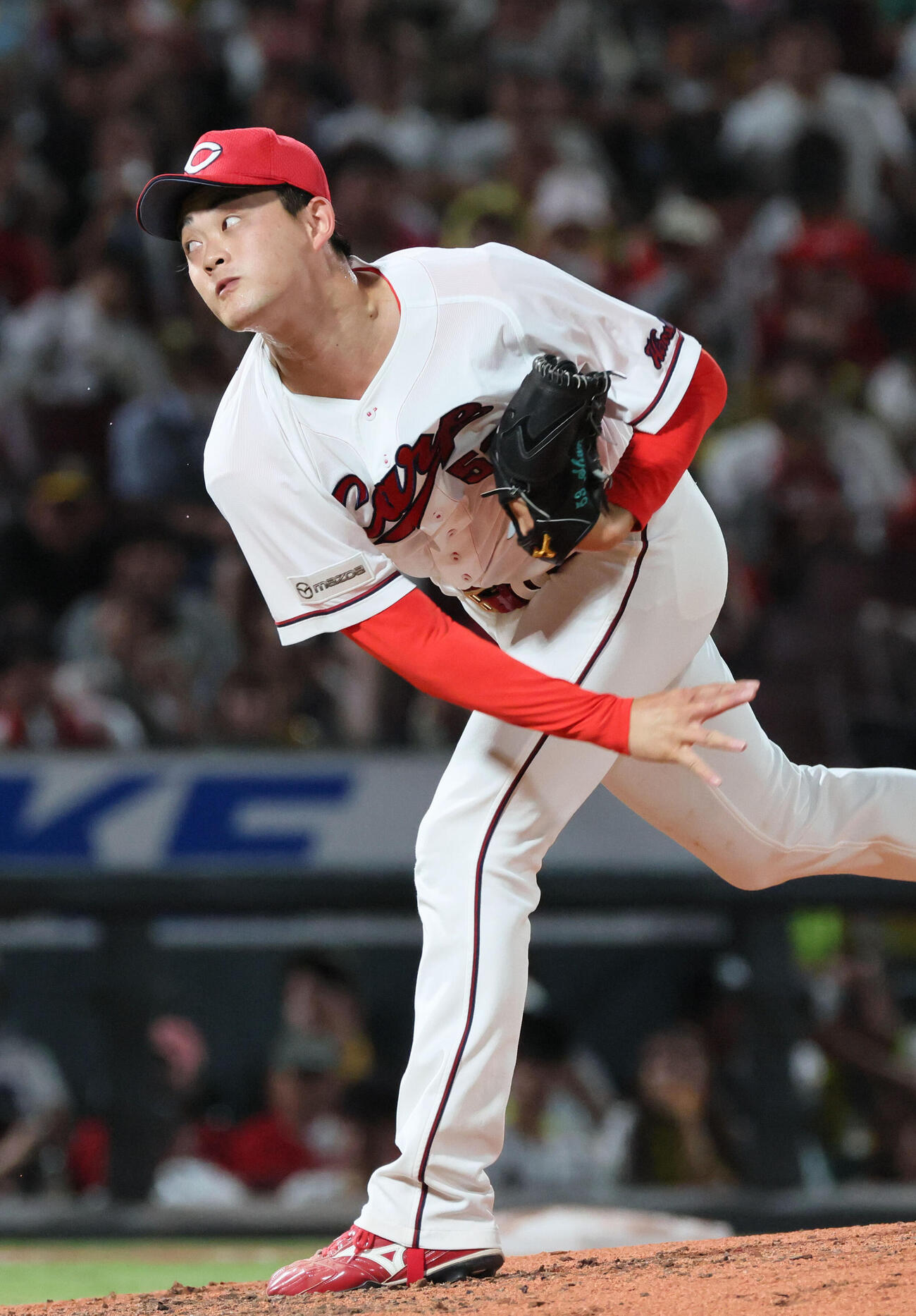 広島対阪神　6回表阪神、広島2番手の岡本駿（撮影・加藤孝規）