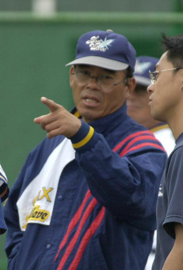 神部年男写真館　オリックスのコーチ時代＝撮影年月日、場所不明