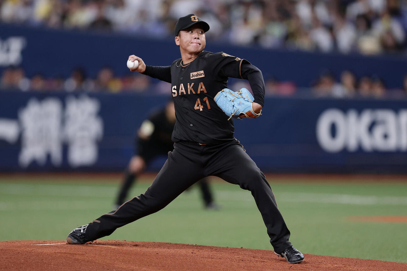 阪神対ヤクルト　力投する阪神先発の村上頌樹（撮影・前田充）