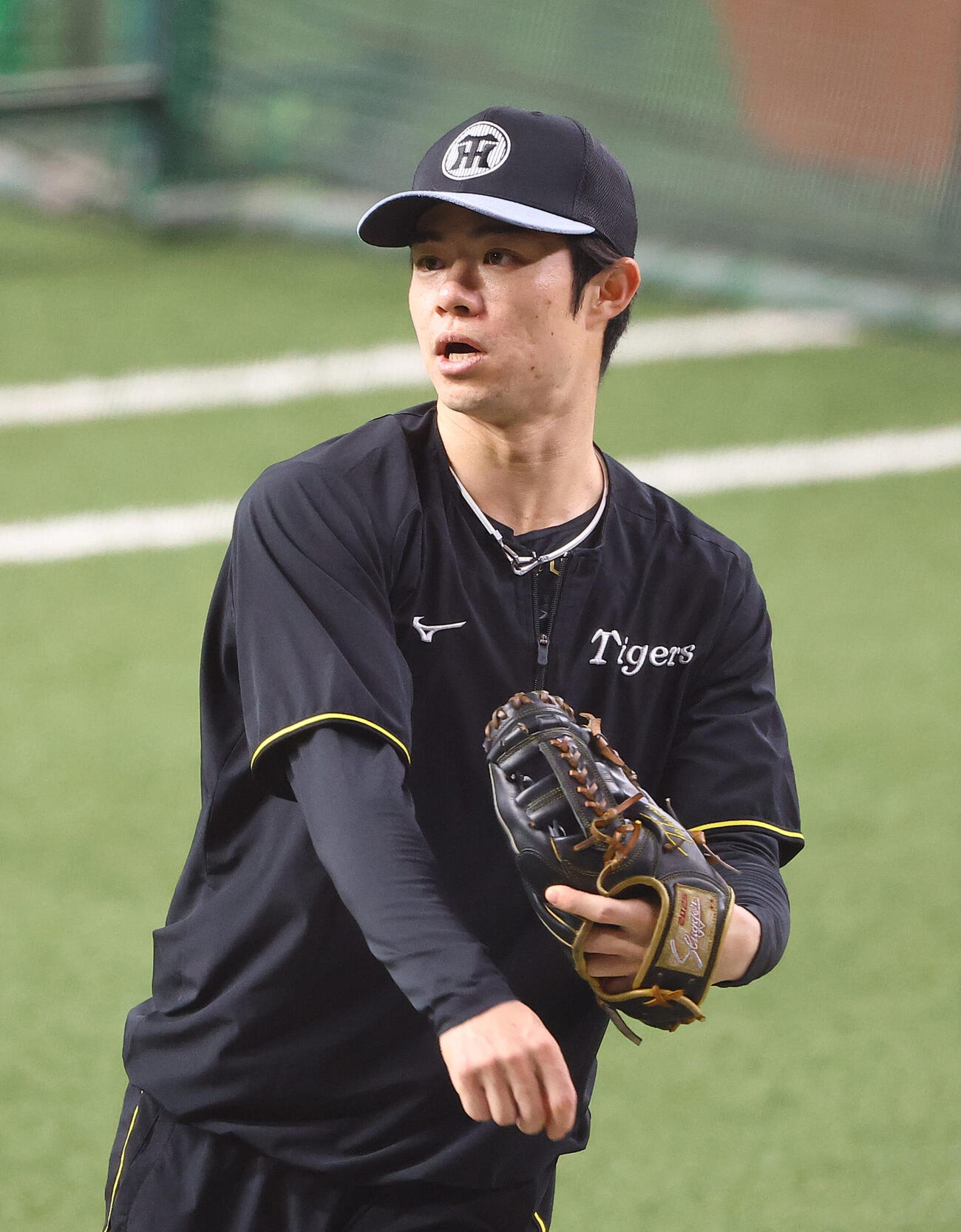 阪神対ヤクルト　キャッチボールをする中野拓夢（撮影・上田博志）