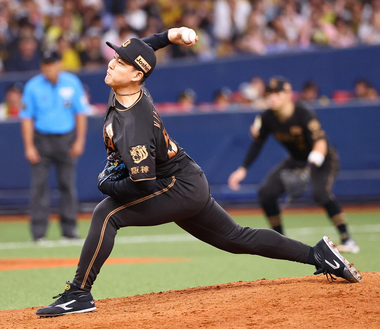 阪神対ヤクルト　阪神2番手の木下里都（撮影・上田博志）
