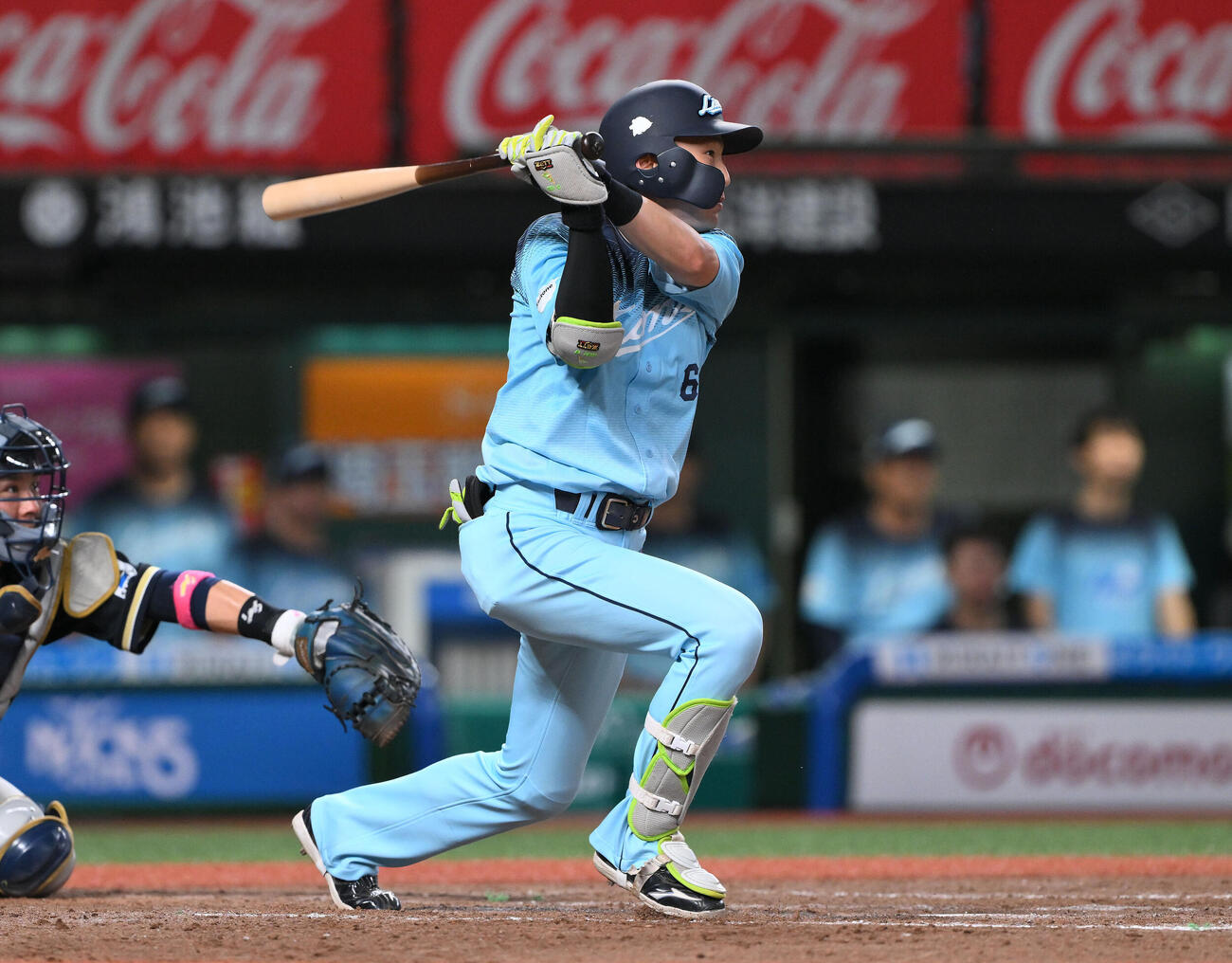 西武対オリックス　9回裏西武2死一、二塁、源田壮亮はサヨナラ打を放つ（撮影・滝沢徹郎）
