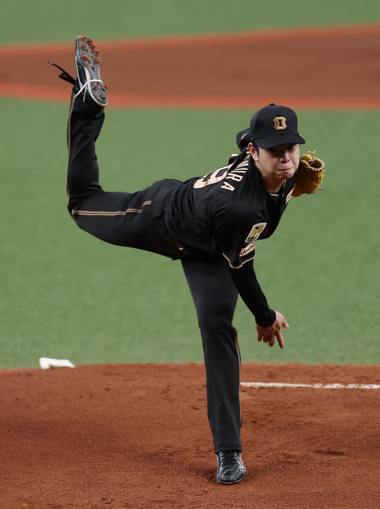 阪神対ヤクルト　力投する阪神先発の下村海翔（撮影・前田充）