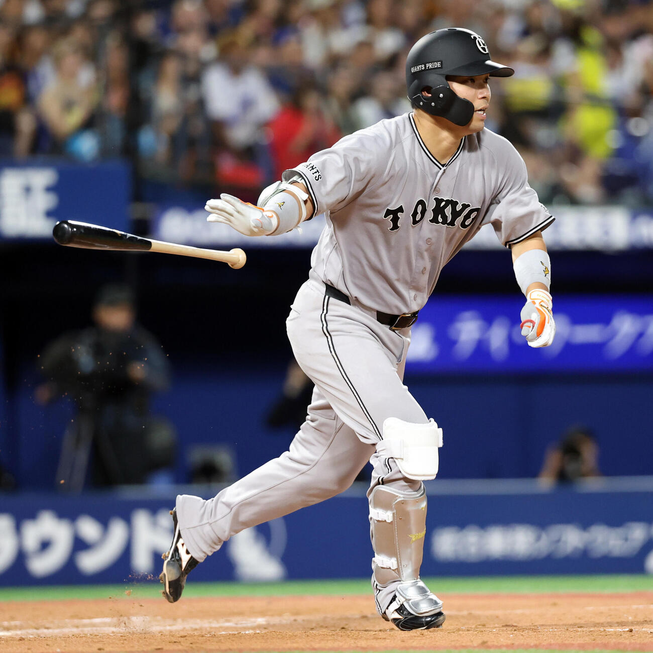 DeNA対巨人　3回表巨人無死一、二塁、大城卓三は適時打を放つ（撮影・浅見桂子）