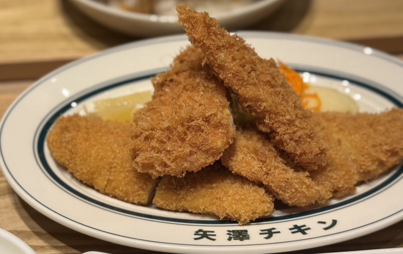 精肉卸の名門「ヤザワミート」が手がける「矢澤チキン」のチキンカツ
