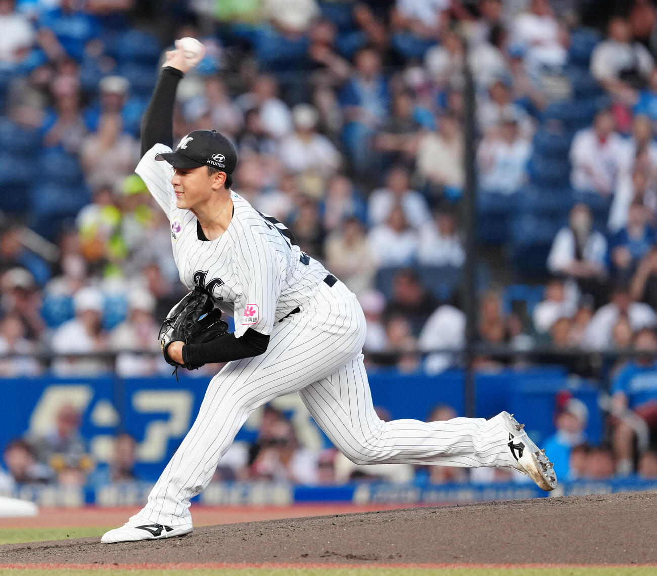 ロッテ対日本ハム　先発し力投するロッテ田中晴也（撮影・鈴木みどり）