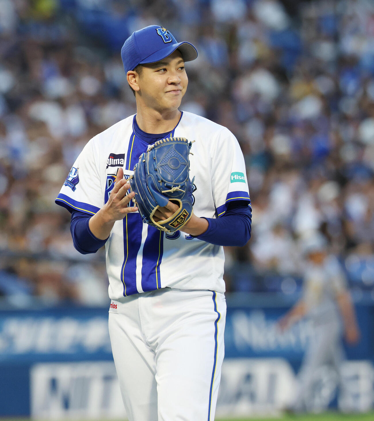 DeNA対阪神　1回表を3者凡退に抑えたDeNA先発の平良拳太郎（撮影・宮地輝）