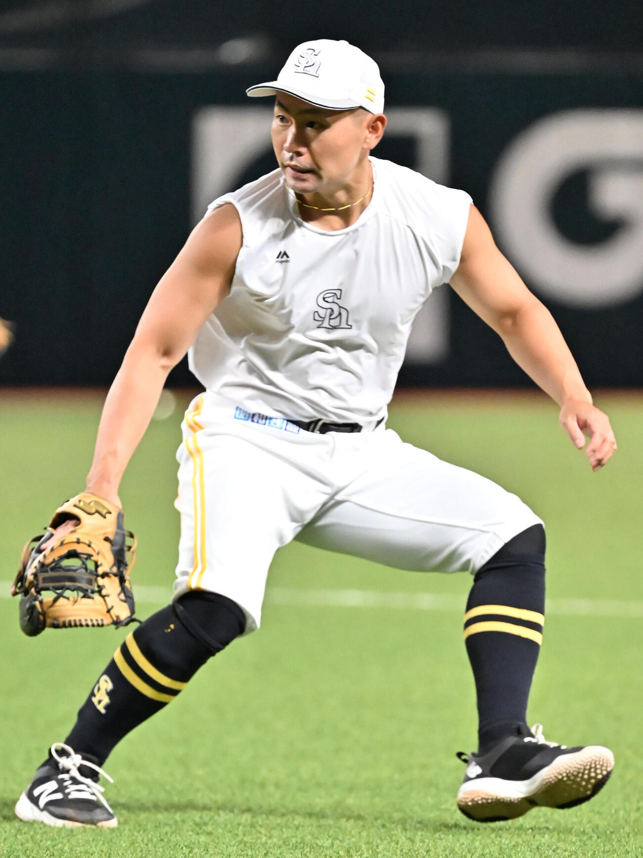 合流したソフトバンク中村晃（撮影・林敢治）