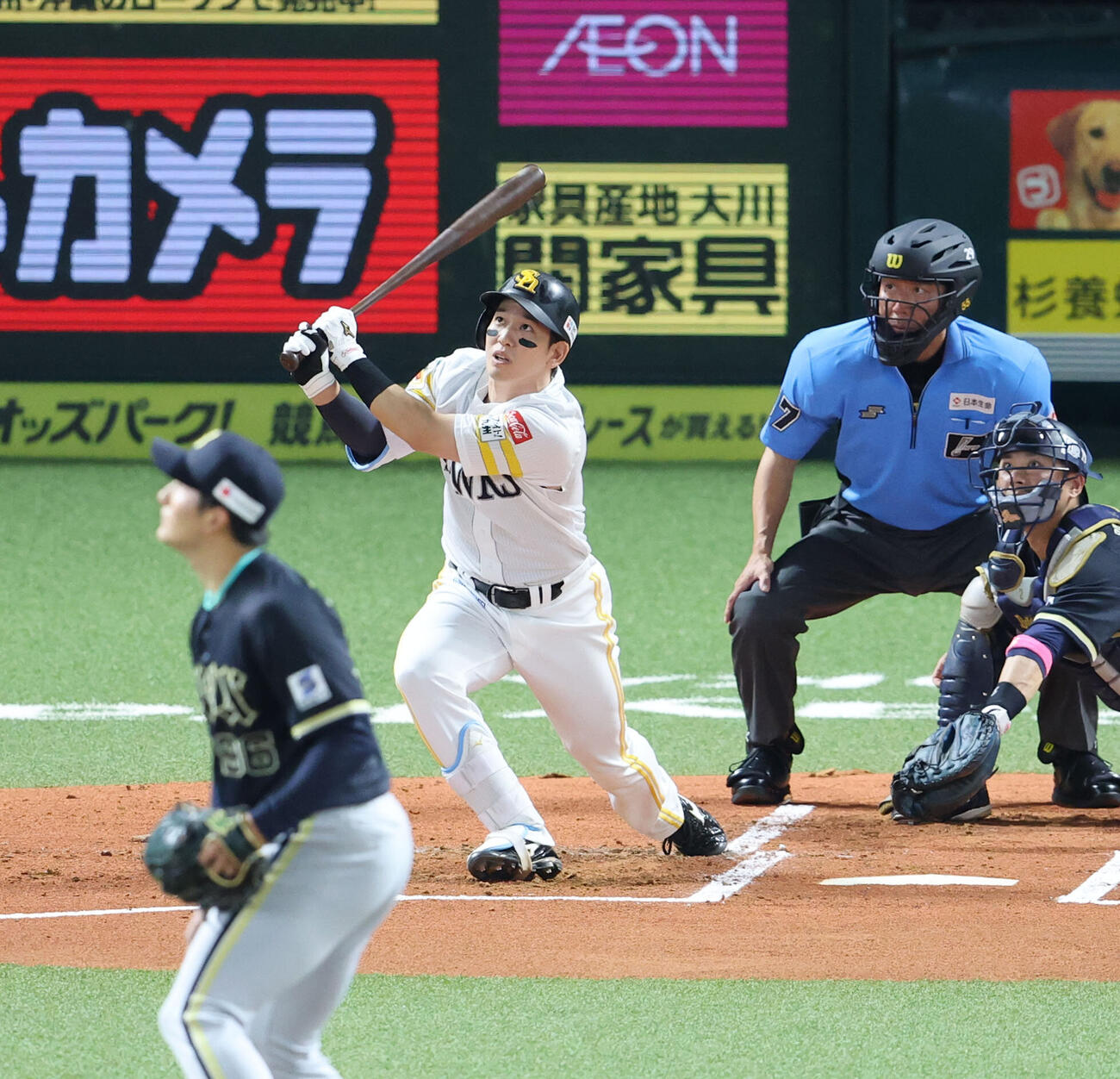ソフトバンク対オリックス　1回裏ソフトバンク2死、栗原陵矢は右越えに本塁打を放つ（撮影・梅根麻紀）
