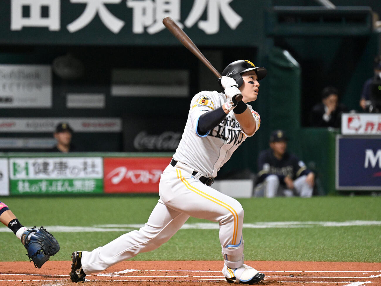 ソフトバンク対オリックス　1回裏ソフトバンク2死、栗原陵矢は右越えに本塁打を放つ（撮影・林敢治）