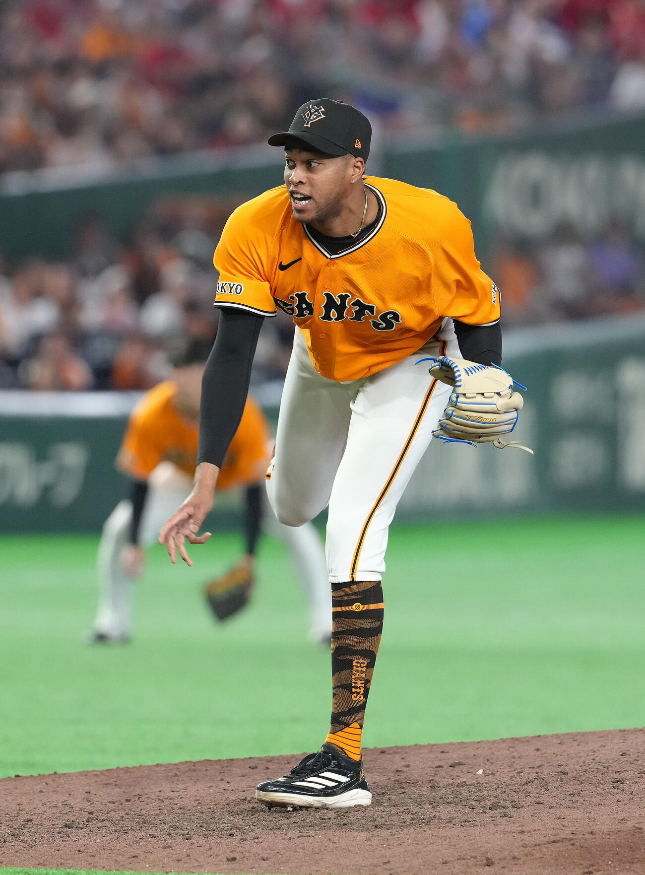 巨人対広島　9回途中から登板した巨人ライデル・マルティネス（撮影・足立雅史）