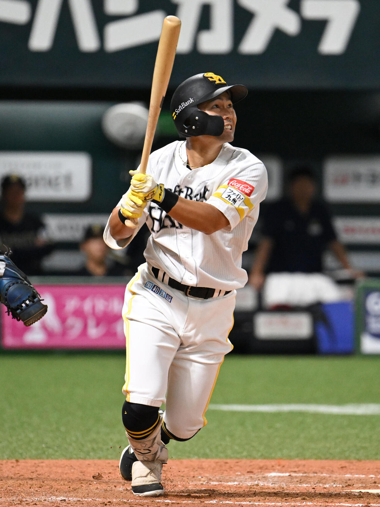 ソフトバンク対オリックス　8回裏ソフトバンク1死二塁、中村晃は中飛に倒れる（撮影・林敢治）