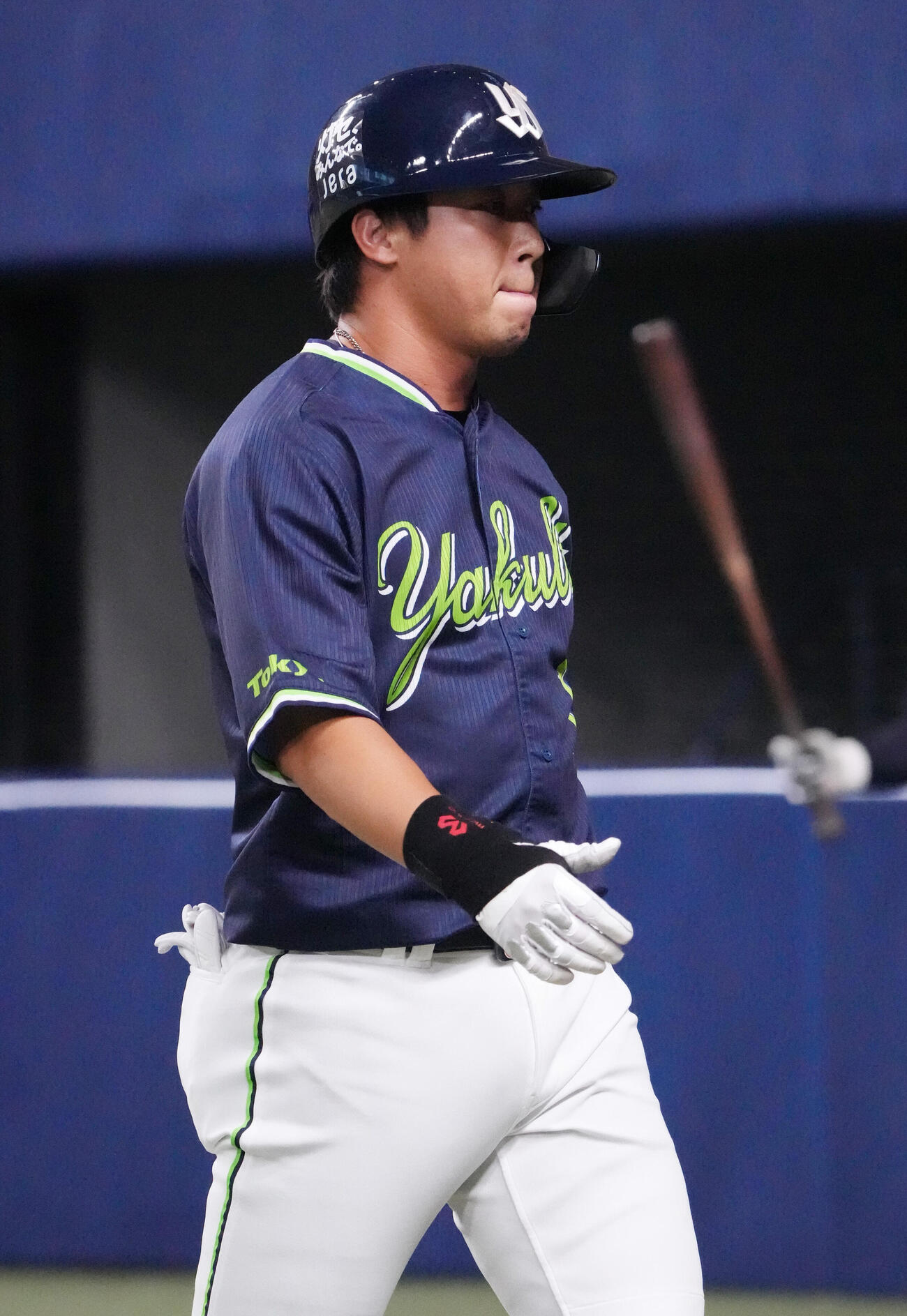 中日対ヤクルト　7回表ヤクルト無死、遊ゴロに倒れる山田哲人（撮影・森本幸一）