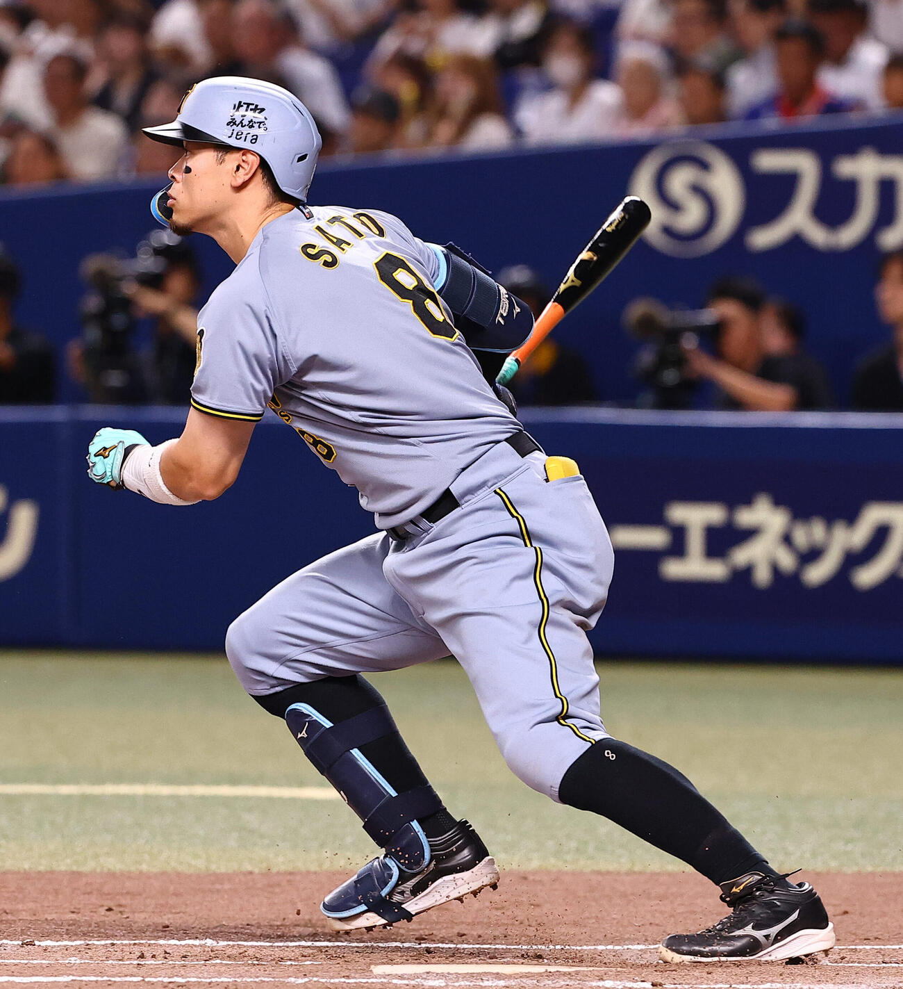 中日対阪神　2回表阪神無死、佐藤輝明は安打を放つ（撮影・上田博志）