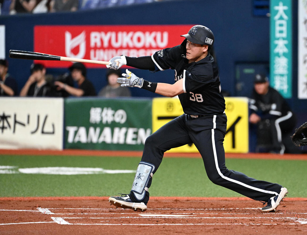 オリックス対楽天　1回裏オリックス無死三塁、来田涼斗は先制の適時三塁打を放つ（撮影・石井愛子）