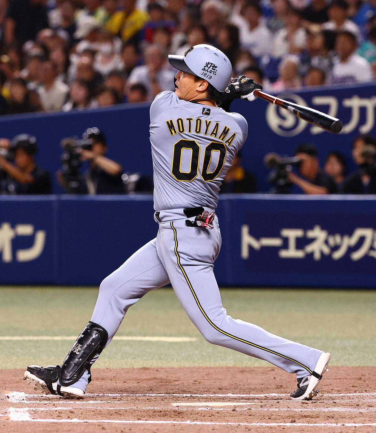 中日対阪神　9回表阪神無死、元山飛優は安打を放つ（撮影・上田博志）