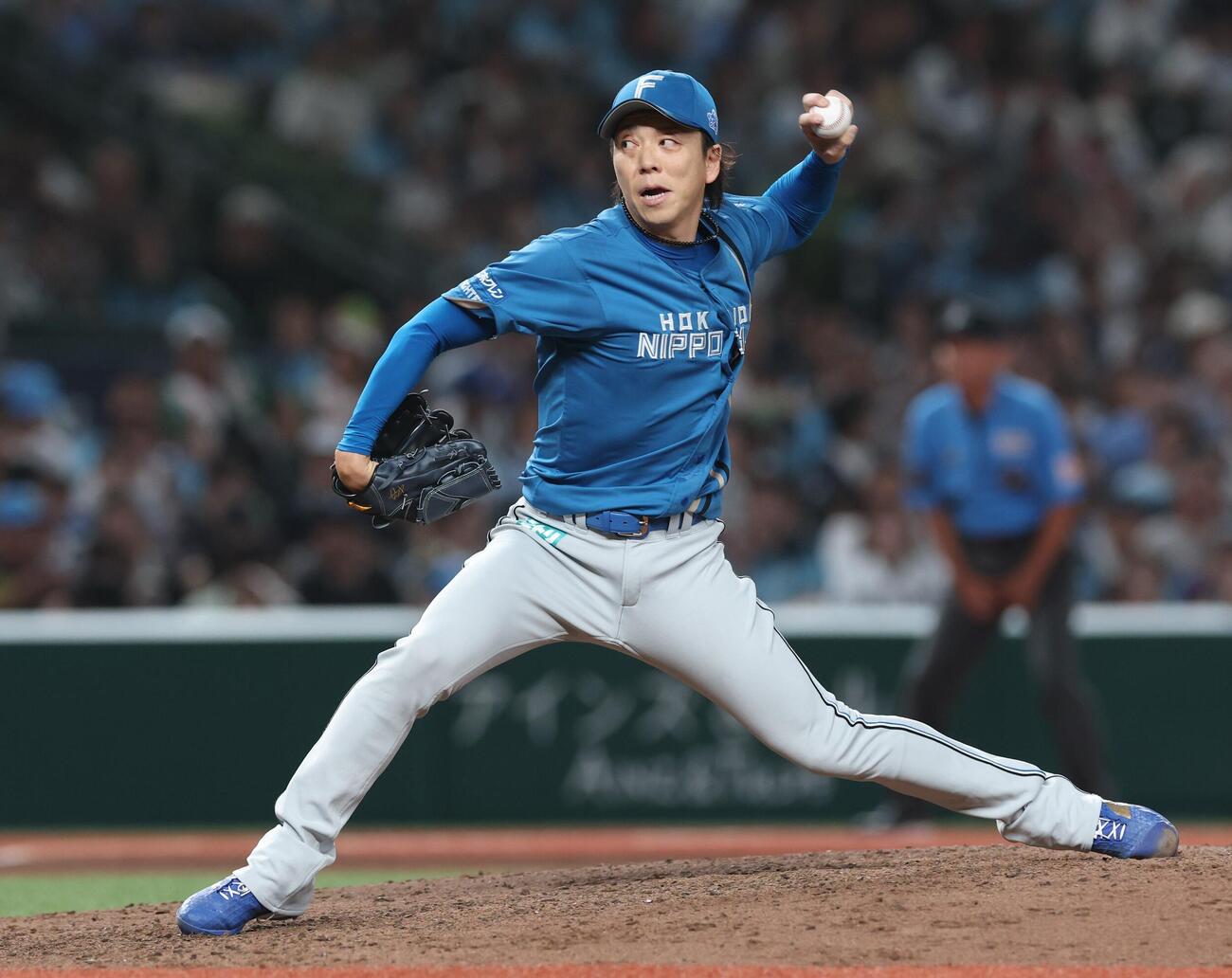 西武対日本ハム　7回に登板の宮西尚生（撮影・黒川智章）