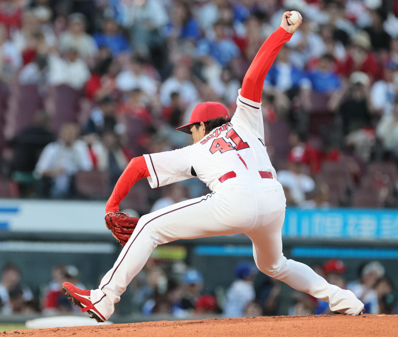 広島対DeNA　広島先発の鈴木健矢（撮影・加藤孝規）