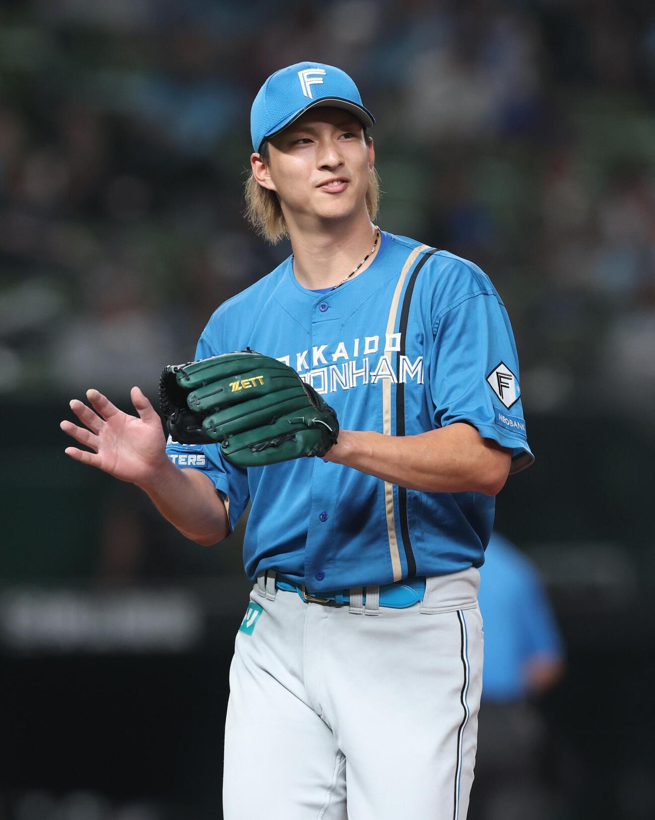 西武対日本ハム　8回裏、無失点に抑え笑顔の達孝太（撮影・黒川智章）