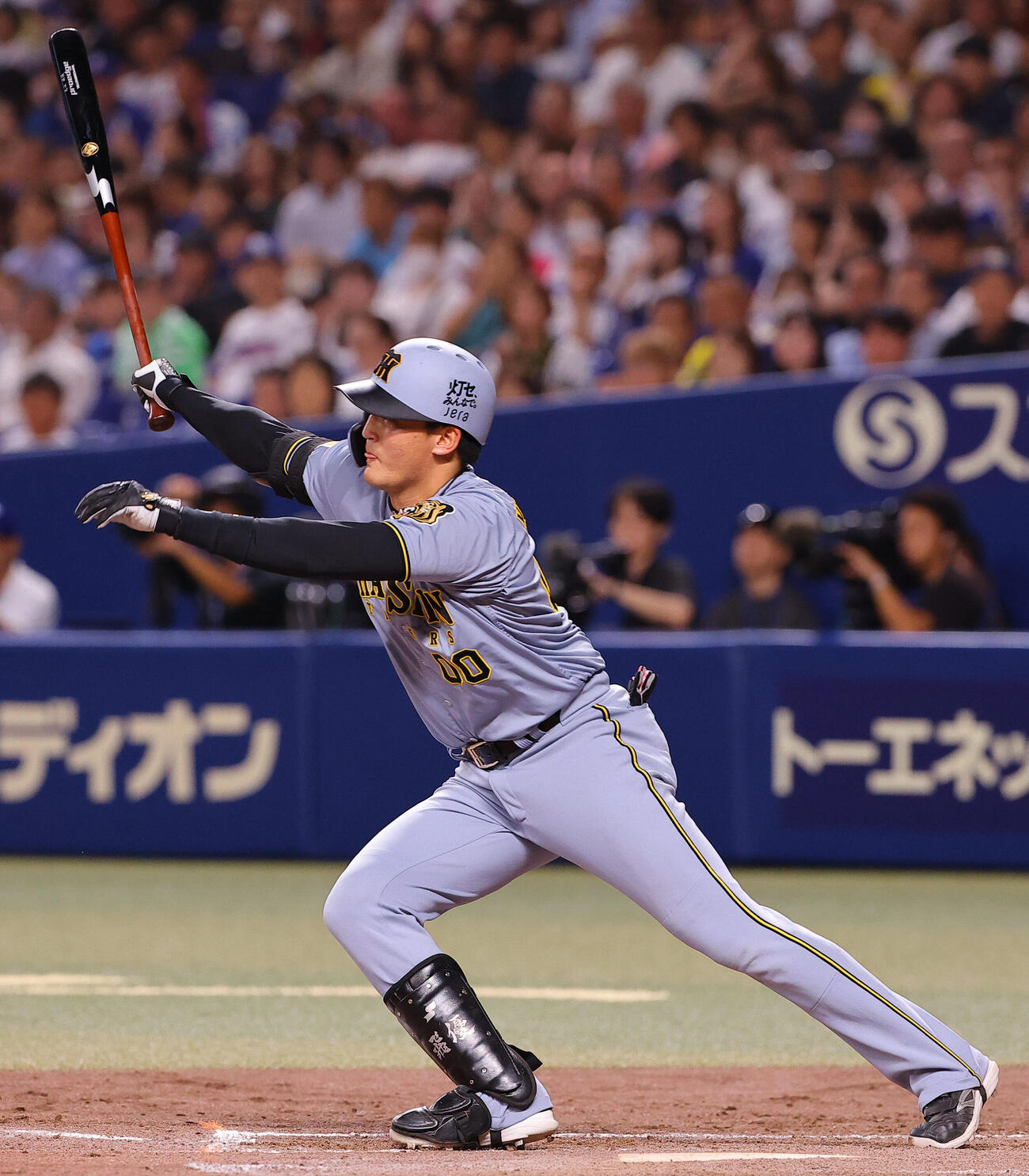 中日対阪神　5回表阪神1死、元山飛優は安打を放つ（撮影・上田博志）