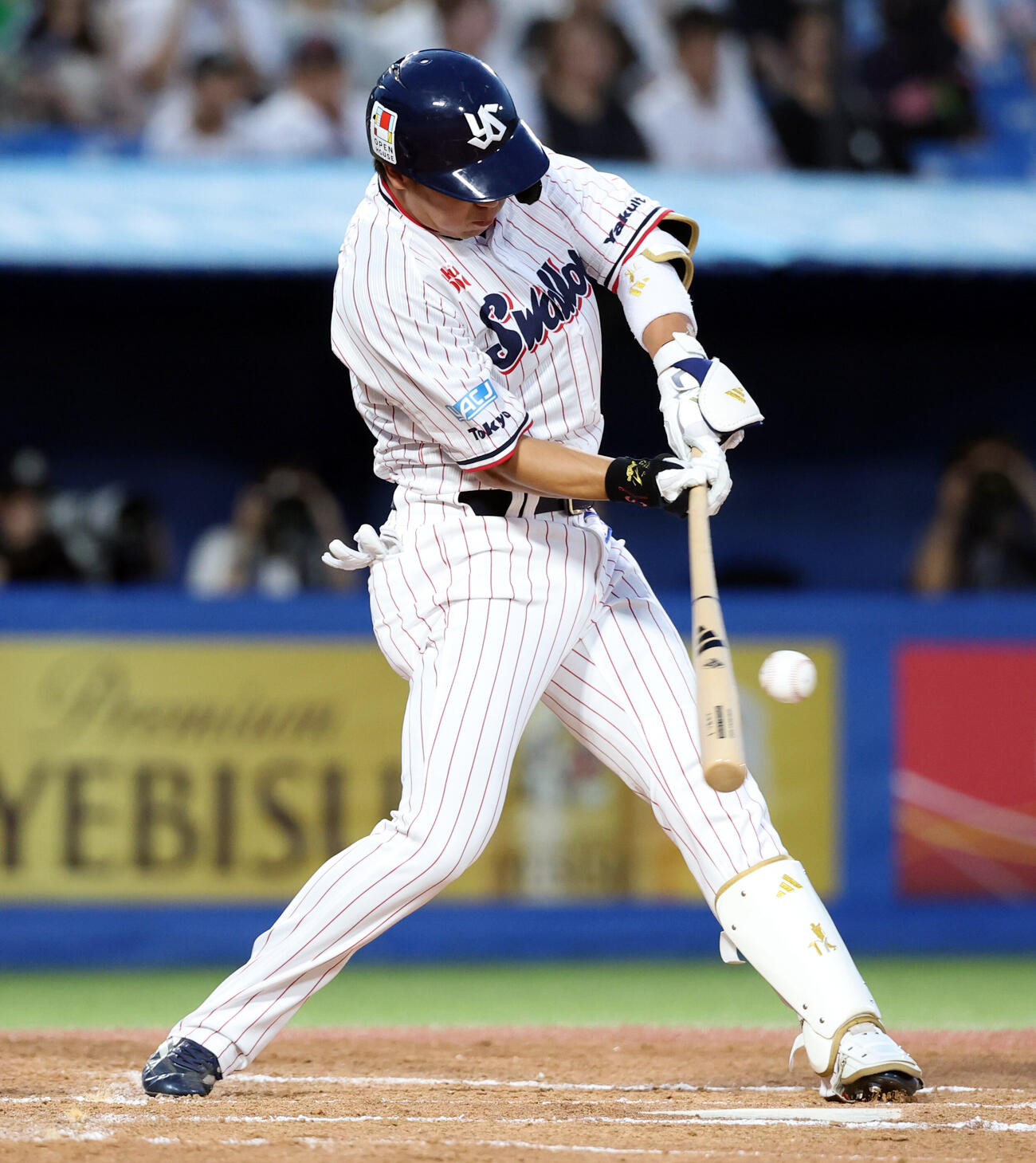 ヤクルト対巨人　1回裏ヤクルト1死三塁、山田哲人は遊ゴロも追加点を挙げる（撮影・浅見桂子）