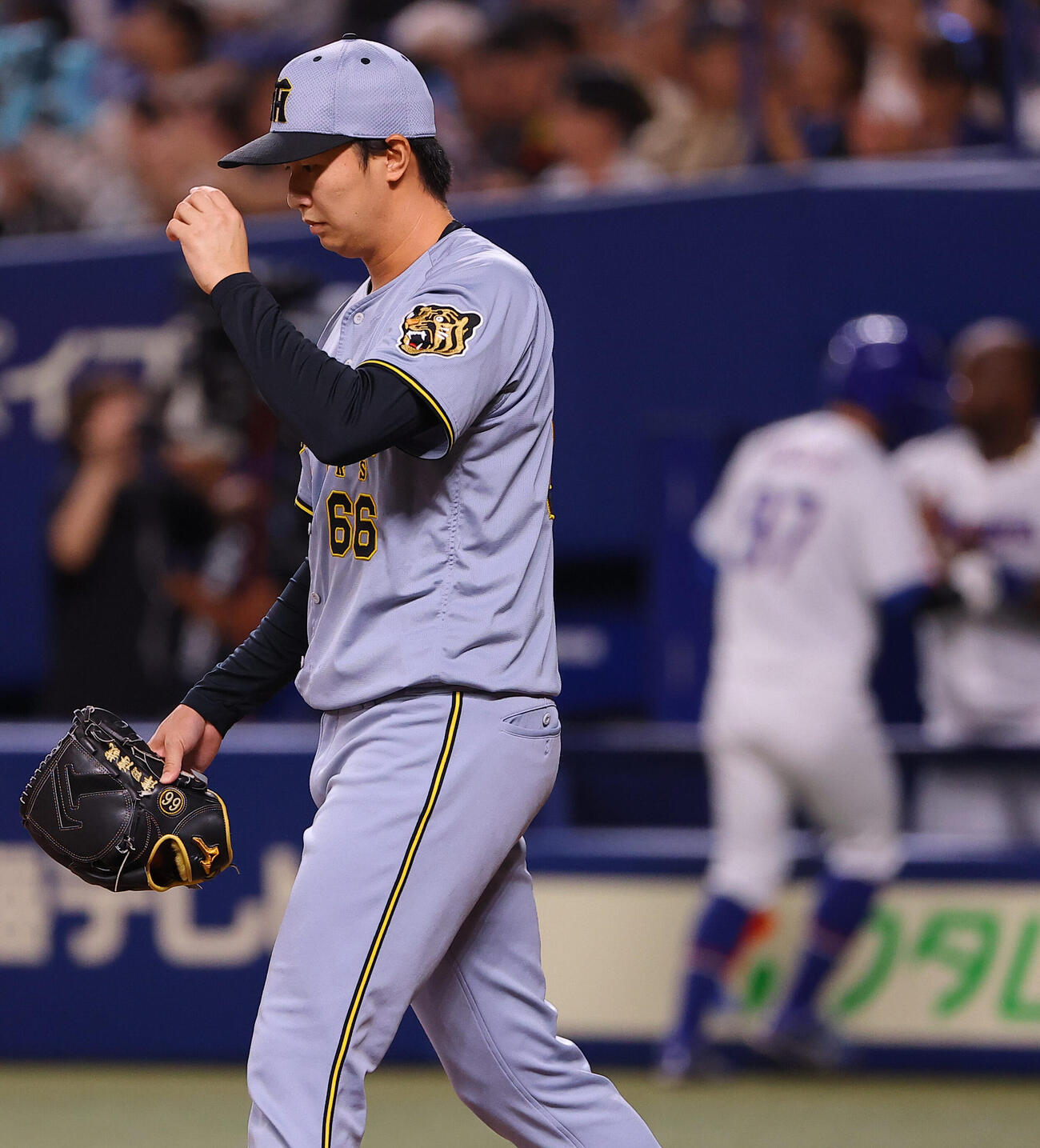 2026年8月26日、中日対阪神　7回裏中日無死二塁、福永裕基に適時打を許す津田淳哉