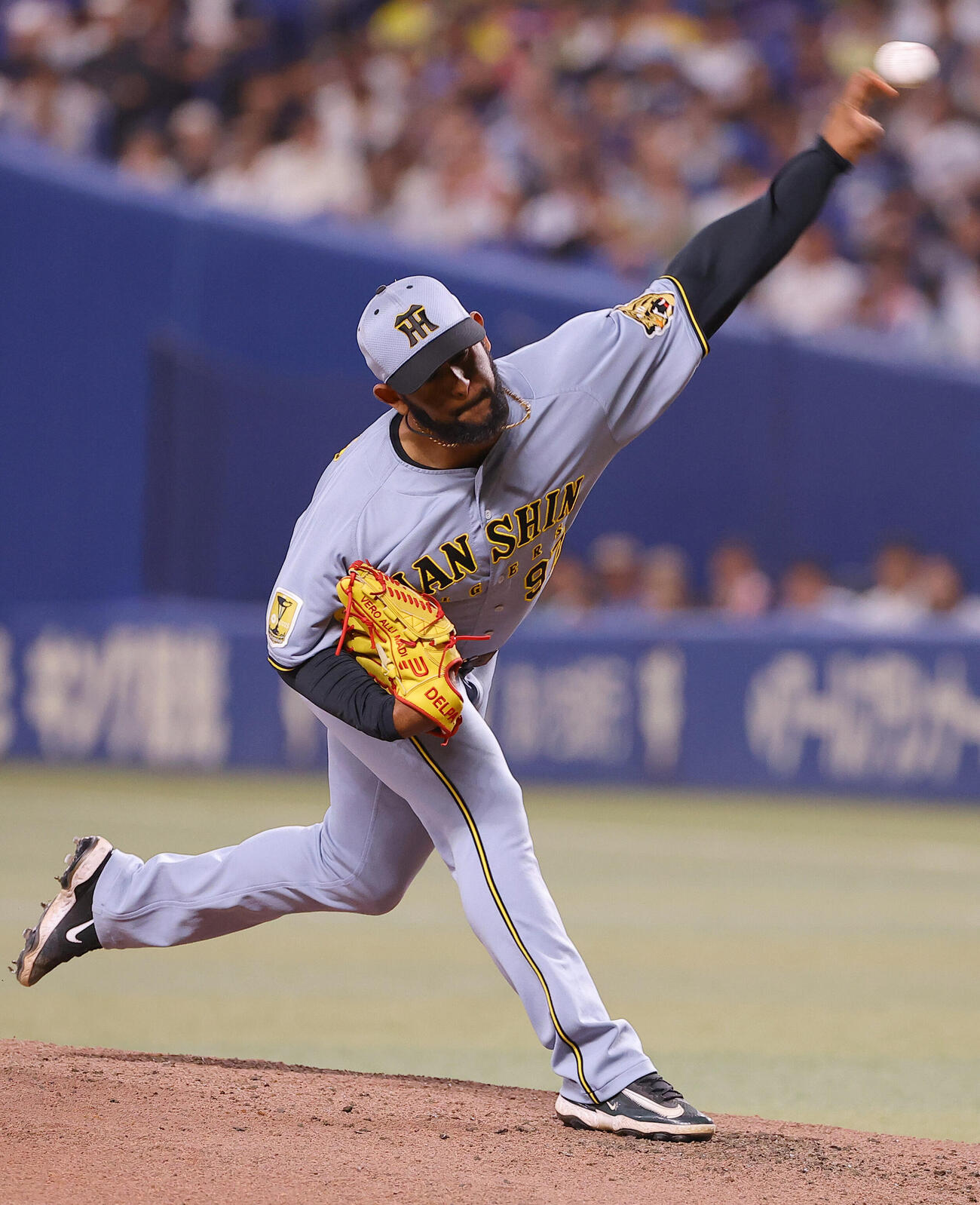 中日対阪神　阪神2番手にアンダーソン・セベリーノ（撮影・上田博志）