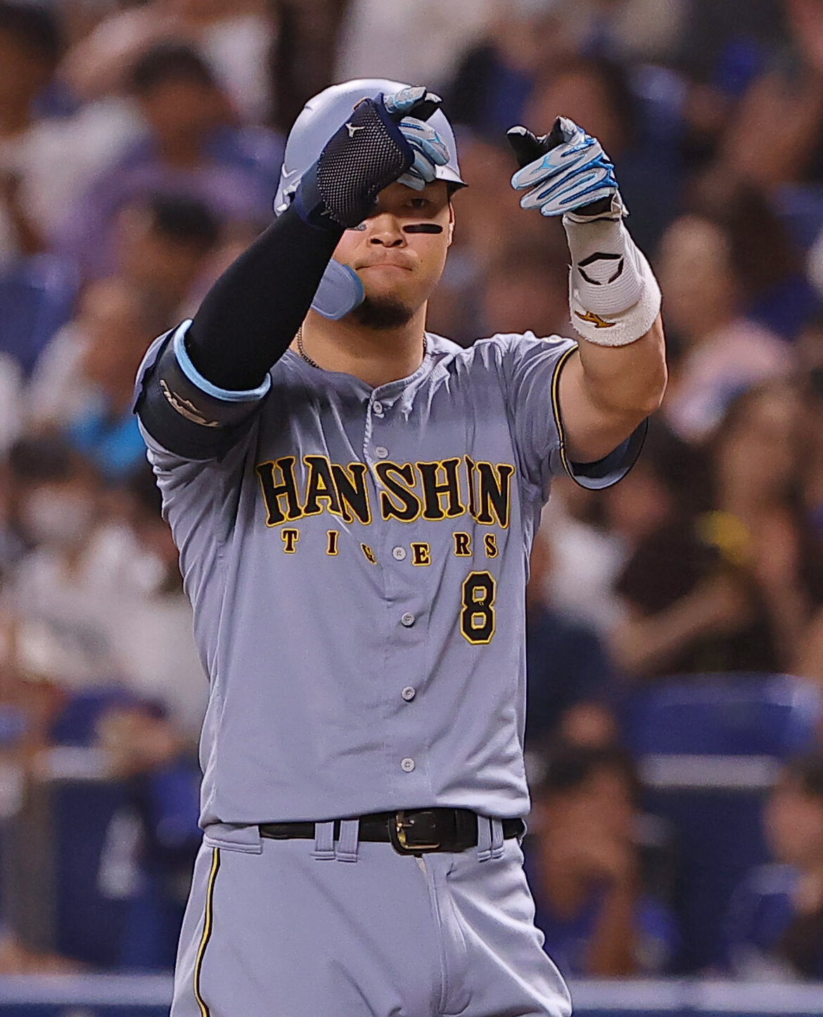 中日対阪神　9回表阪神無死一塁、佐藤輝明は安打を放つ（撮影・上田博志）