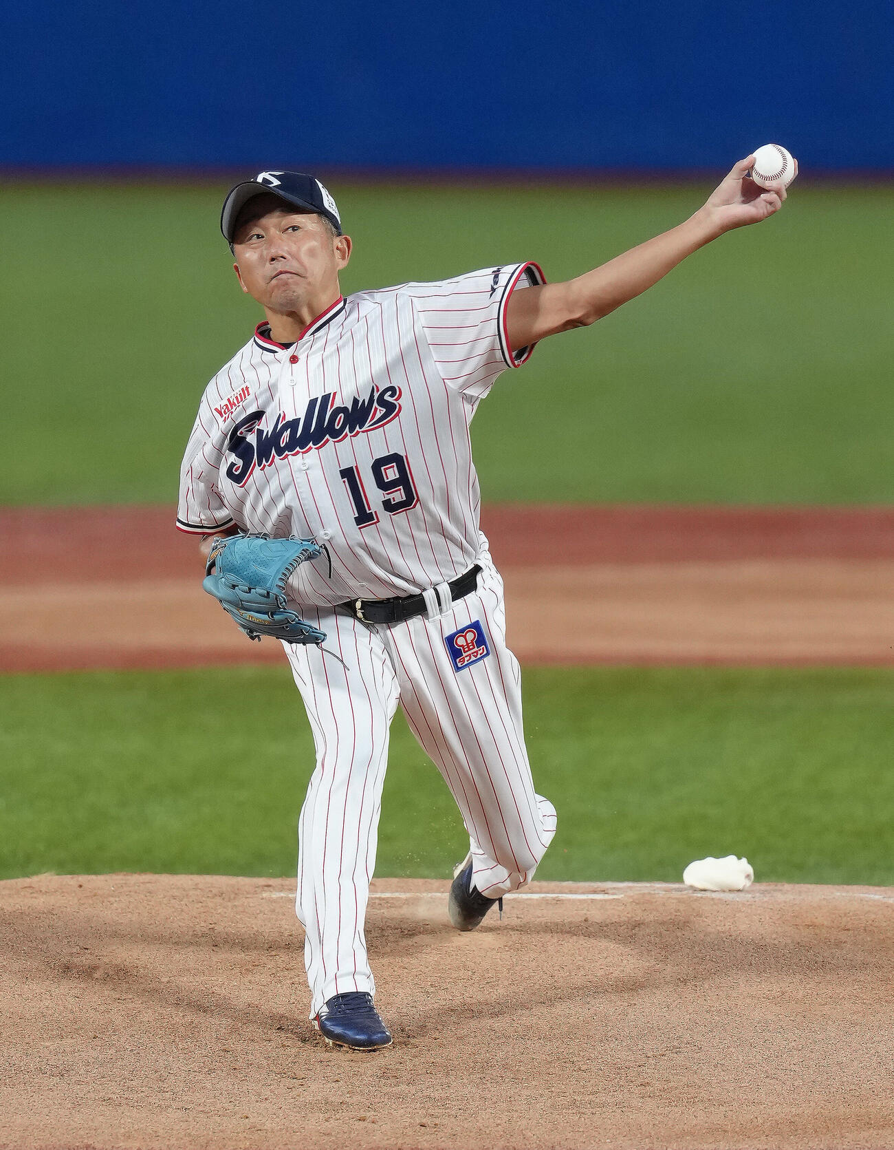 ヤクルト対巨人　ヤクルト先発の石川雅規（撮影・足立雅史）