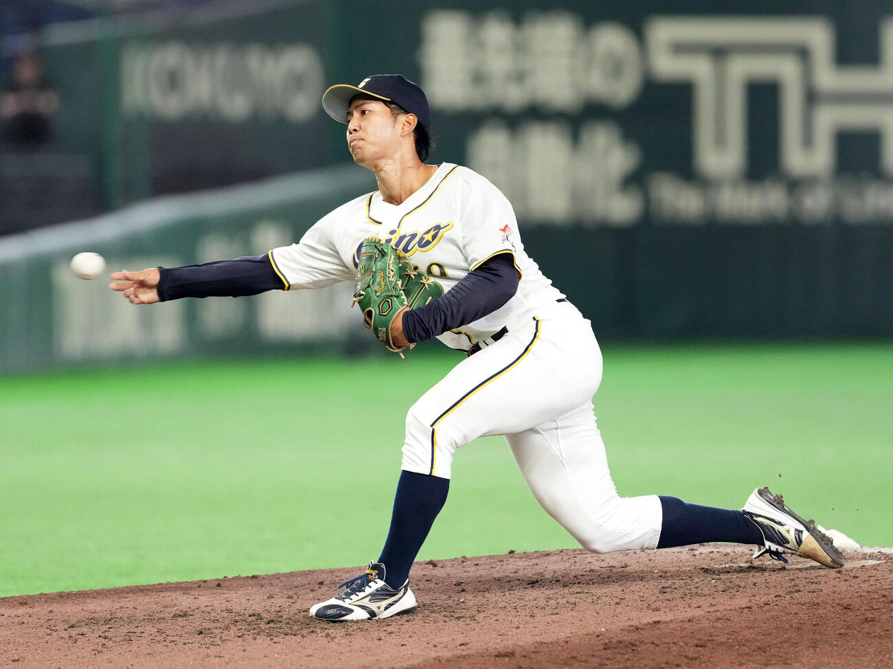 東京ガス対西濃運輸　6回からマウンドに上がった西濃運輸の内藤圭史（撮影・たえ見朱実）