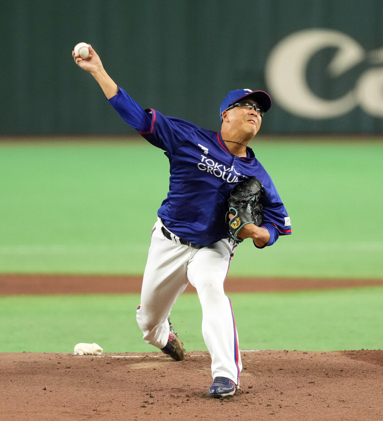 東京ガス対西濃運輸　東京ガスの先発臼井浩（撮影・たえ見朱実）