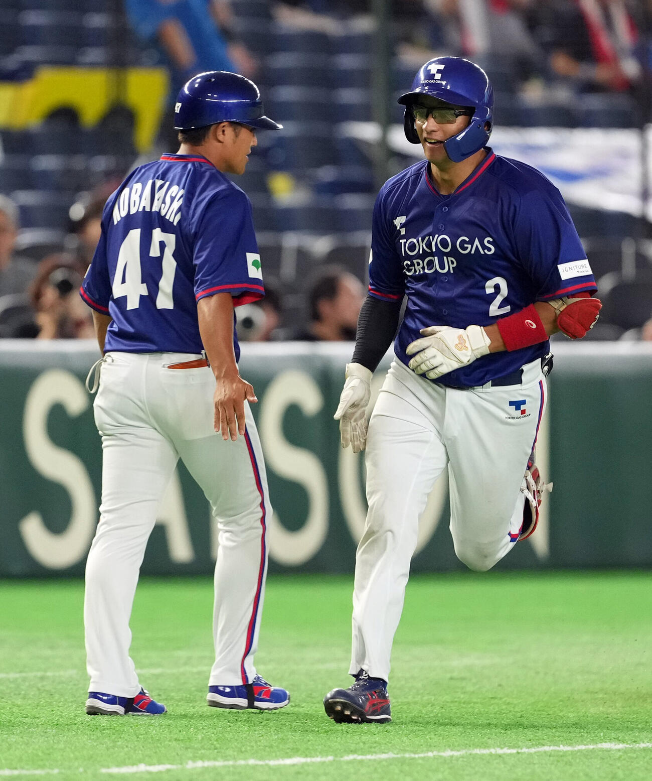 東京ガス対西濃運輸　3回表東京ガス2死、ソロ本塁打を放った北本一樹（撮影・たえ見朱実）