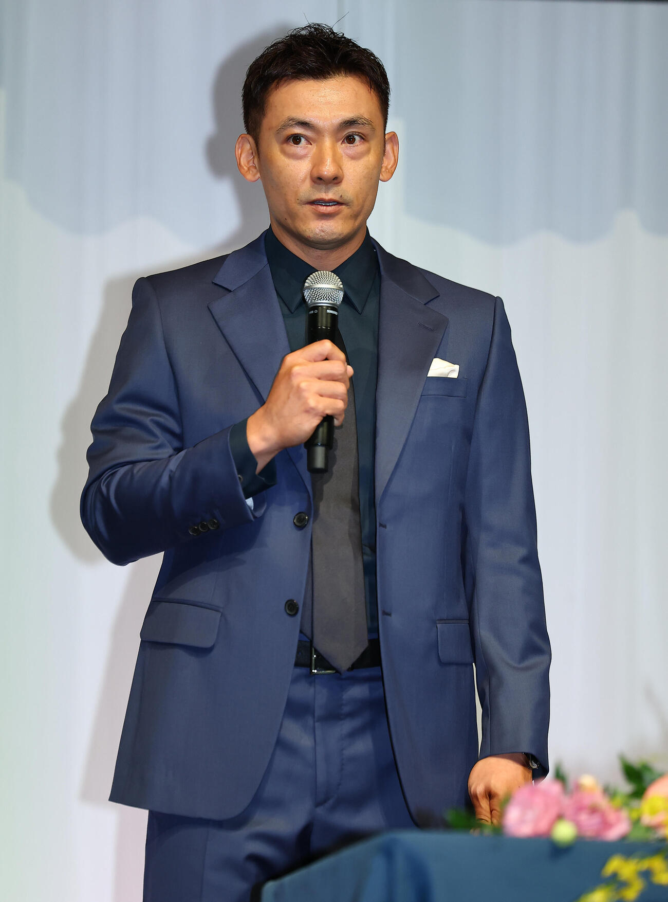 引退会見を行う西武栗山巧（撮影・野上伸悟）